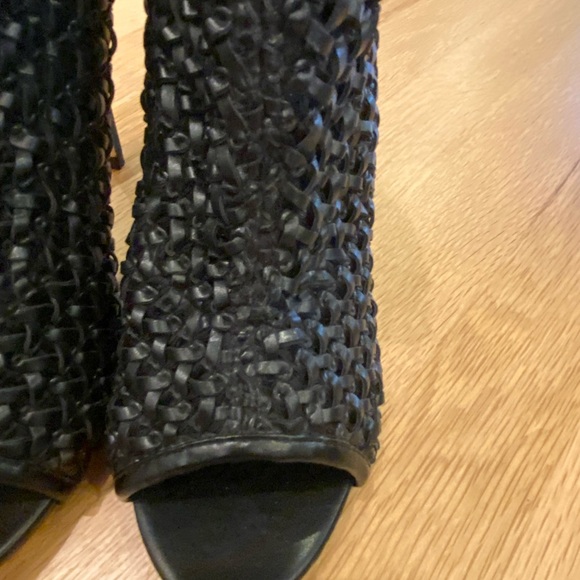 Zara Womens Black Open Toe Woven Fitted Ankle Boots w Stiletto Heels / Size 10 - Picture 7 of 15